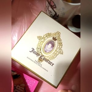 Juicy couture candles